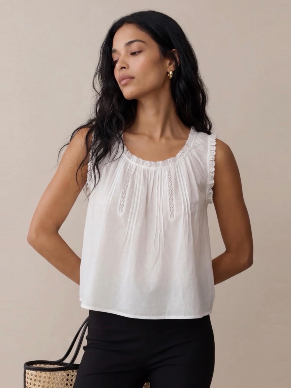 White Lace-Trim Sleeveless Cotton Peasant Top. NWT